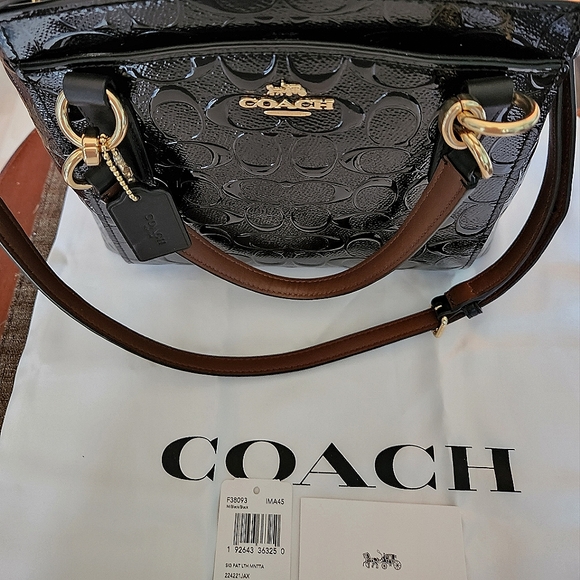 Coach Crossbody/Shoulder Debossed Sig Pat Lth MnTta - Picture 2 of 7